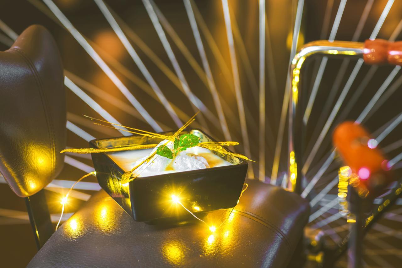 Komlo Hotel Gyula Eksteriør bilde